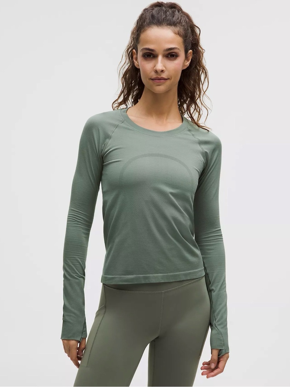 Lululemon Swiftly Tech Long Sleeve 2.0 *Waist Length Size 6